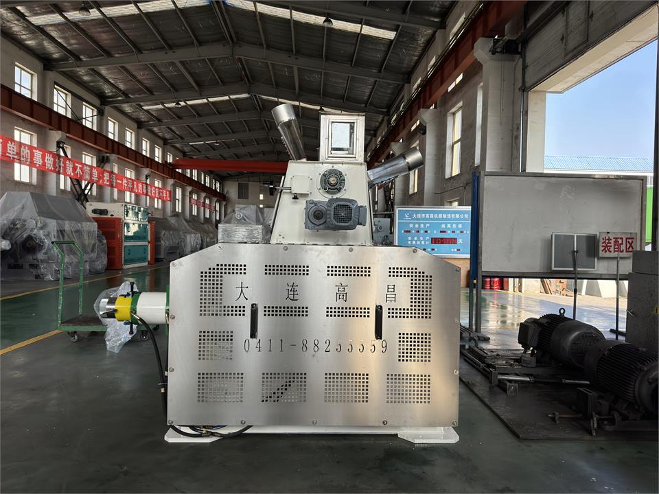 Workshop machine view 5