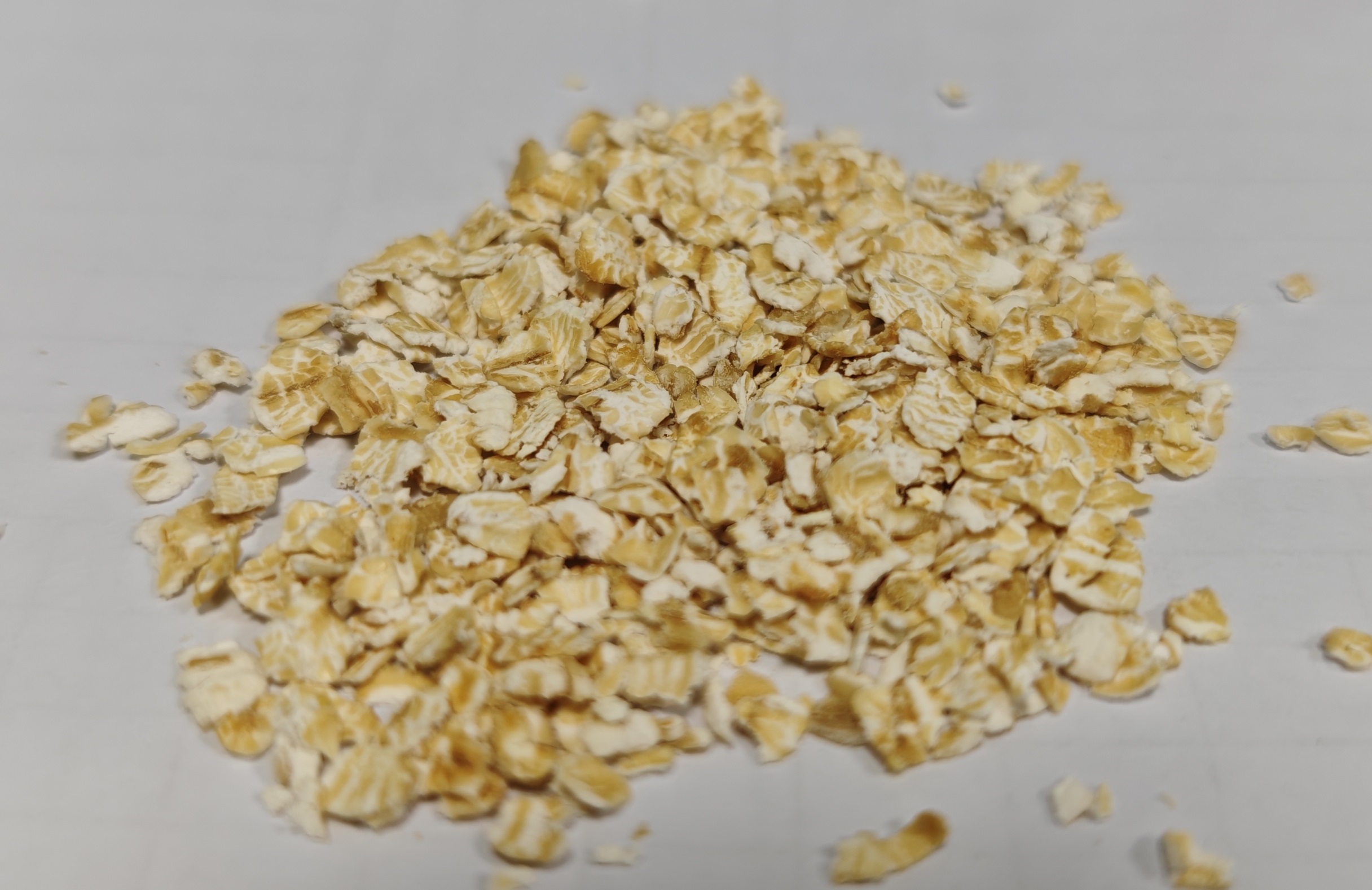 Oat flakes and oat groats reference